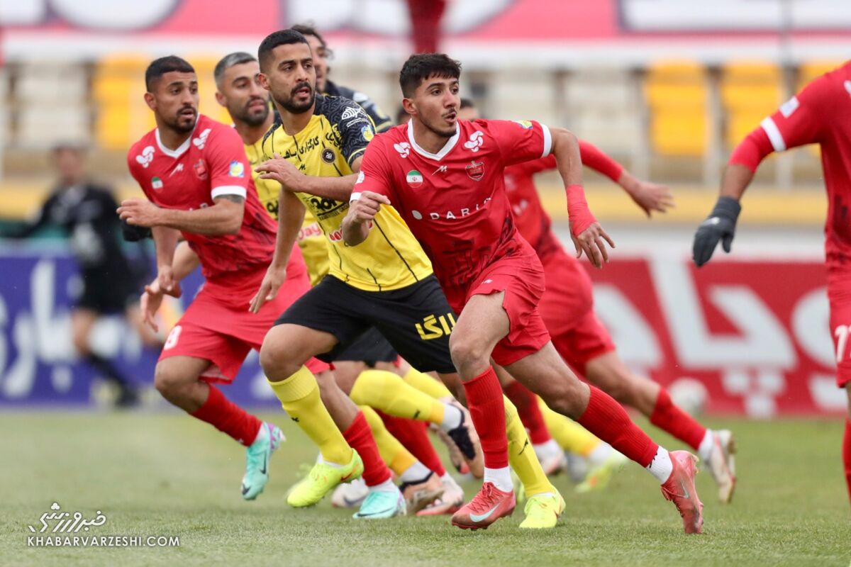 پرسپولیس از یک بازیکن سند خواست! پرسپولیس از یک بازیکن سند خواست!