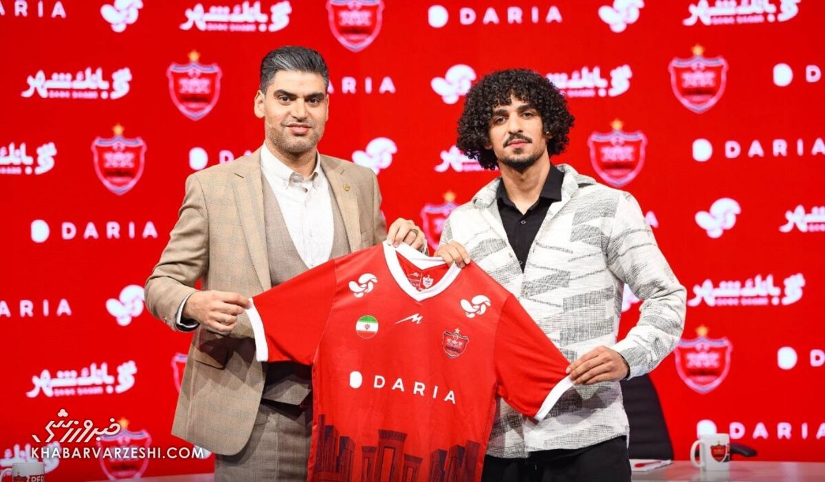 پرسپولیس با خرید دفاع ۴۰ میلیاردی رکورد زد فرزین معاملهگری