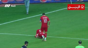 ویدیو| گل دوم فولاد به پرسپولیس دراماتیک شد/ گریه به جای شادی بعد از گلزنی به تیم سابق