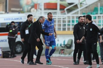 شوک به ساپینتو و استقلال؛ روزبه چشمی لیگ قهرمانان آسیا را از دست داد؟