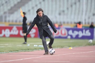 از این مهاجمان، گلزن برای استقلال در نمی‌آید؛ مستر ساپینتو شما مقصر هستی!