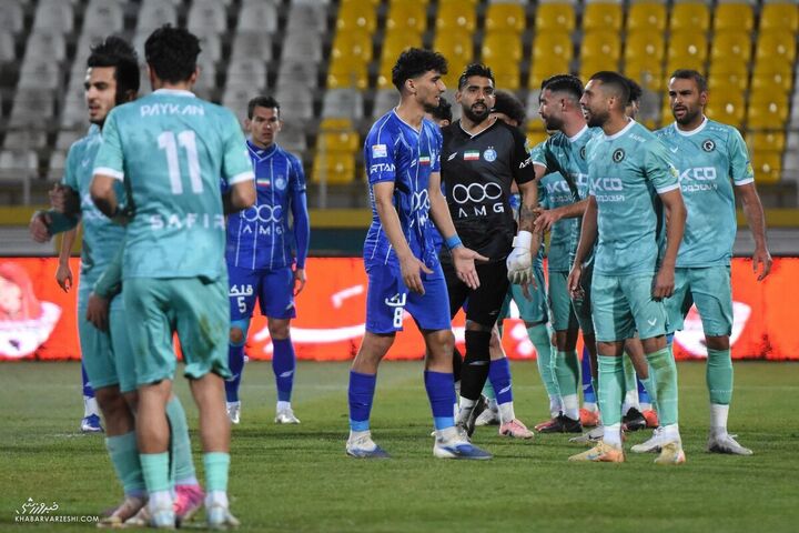 پیکان - استقلال