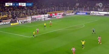 ویدیو| خلاصه بازی  آاک آتن ۱ - المپیاکوس ۱/ گلزنی طارمی در دربی جنجالی