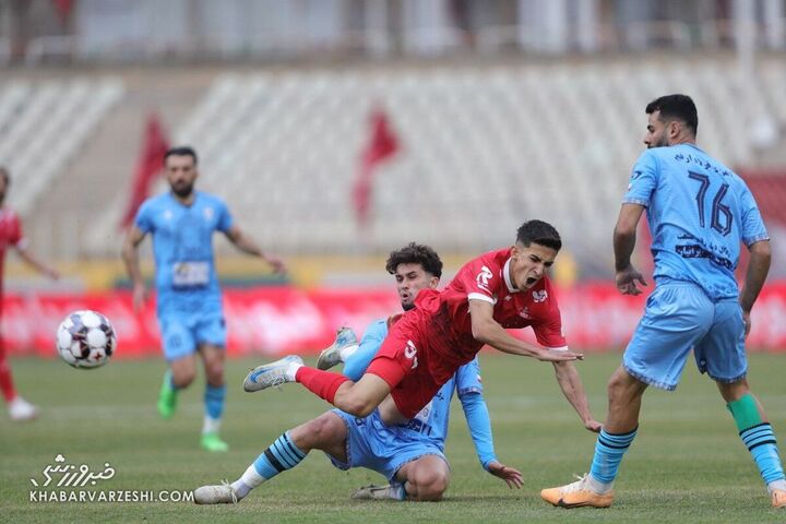 امیرحسین محمودی؛ پرسپولیس - چادرملو