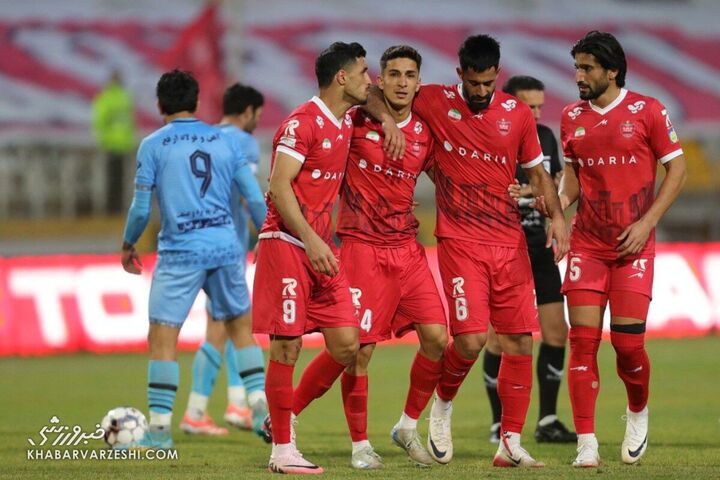 شادی گل امیرحسین محمودی؛ پرسپولیس - چادرملو
