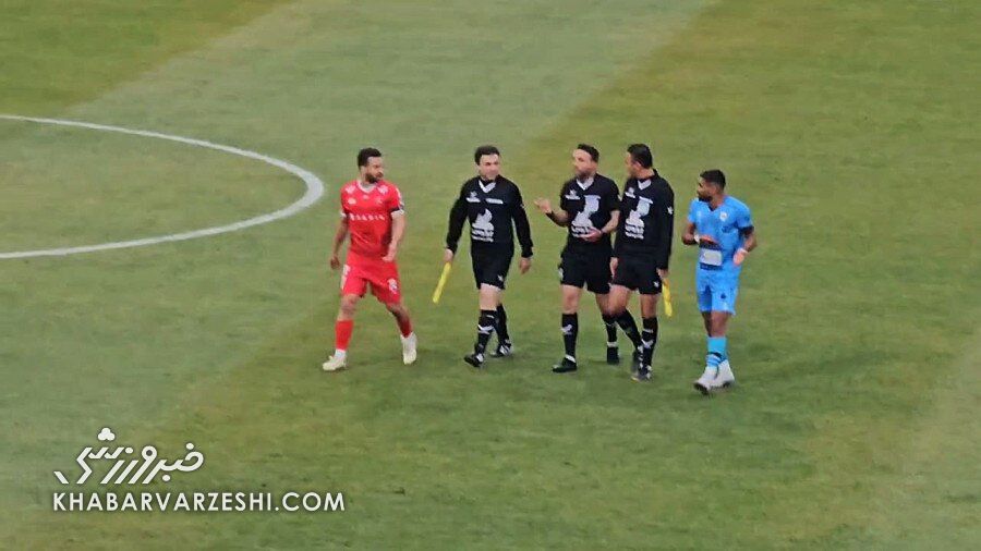 ویدیو| جر و بحث سروش رفیعی با کاپیتان چادرملو