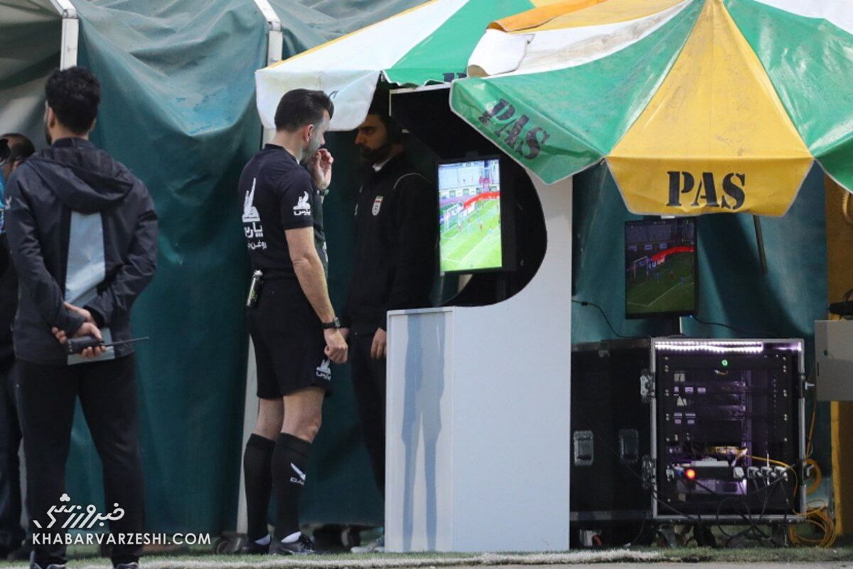 واکنش کارشناسان داوری به اخراج و مردود شدن پنالتی در بازی پرسپولیس – چادرملو