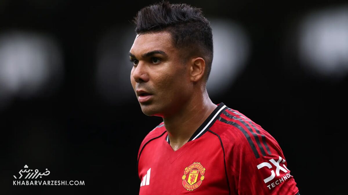 ستاره سرخ‌پوش‌ در مسیر بکام و زلاتان