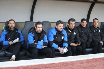 وریا و خسرو در استقلال بابت چه کاری پول می‌گیرند؟/ با مدیریت این آقایان مجبوریم با ساپینتو ادامه بدهیم