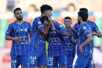 اردوی استقلال در کدام هتل دبی برپا می‌شود؟