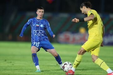 امید هواداران استقلال به ساق‌های یک بازیکن 