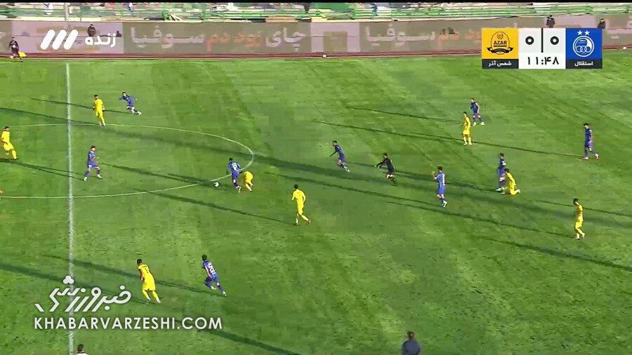 ویدیو| صحنه بحث برانگیز بازی استقلال – شمس آذر؛ اخراج یا کارت زرد؟