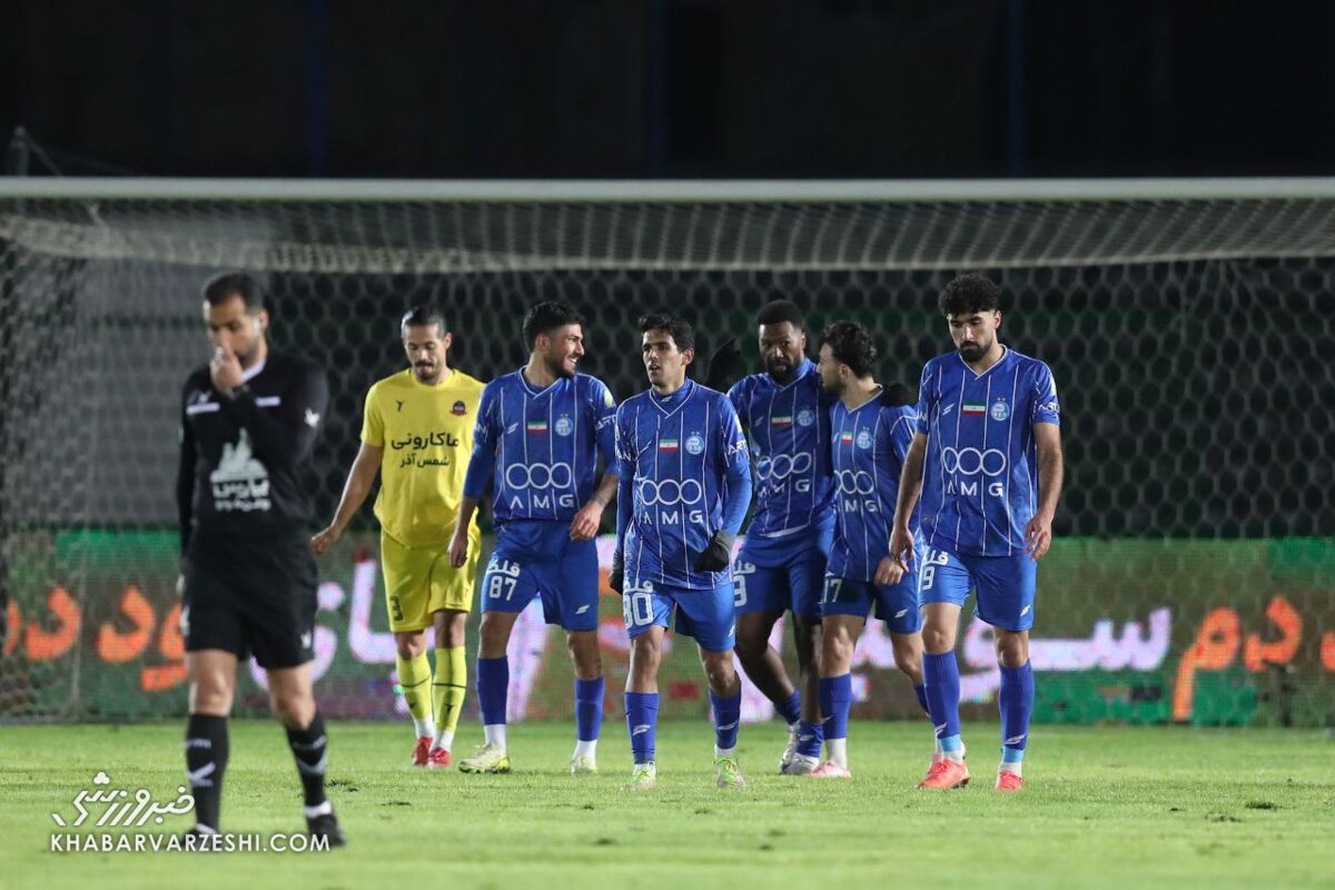 استقلال شمس آذر قزوین