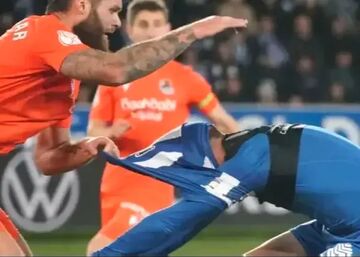 ویدیو| عجیب‌ترین پنالتی ۱۰۰ سال اخیر فوتبال اسپانیا