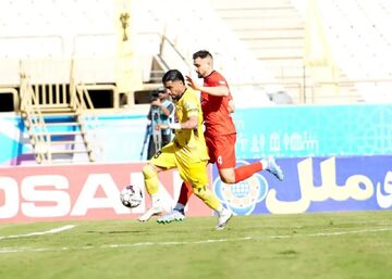 مهاجم سابق پرسپولیس بعد از شگفتی‌سازی: حوصله صحبت نیست انشالله حال همه‌ خوب شود