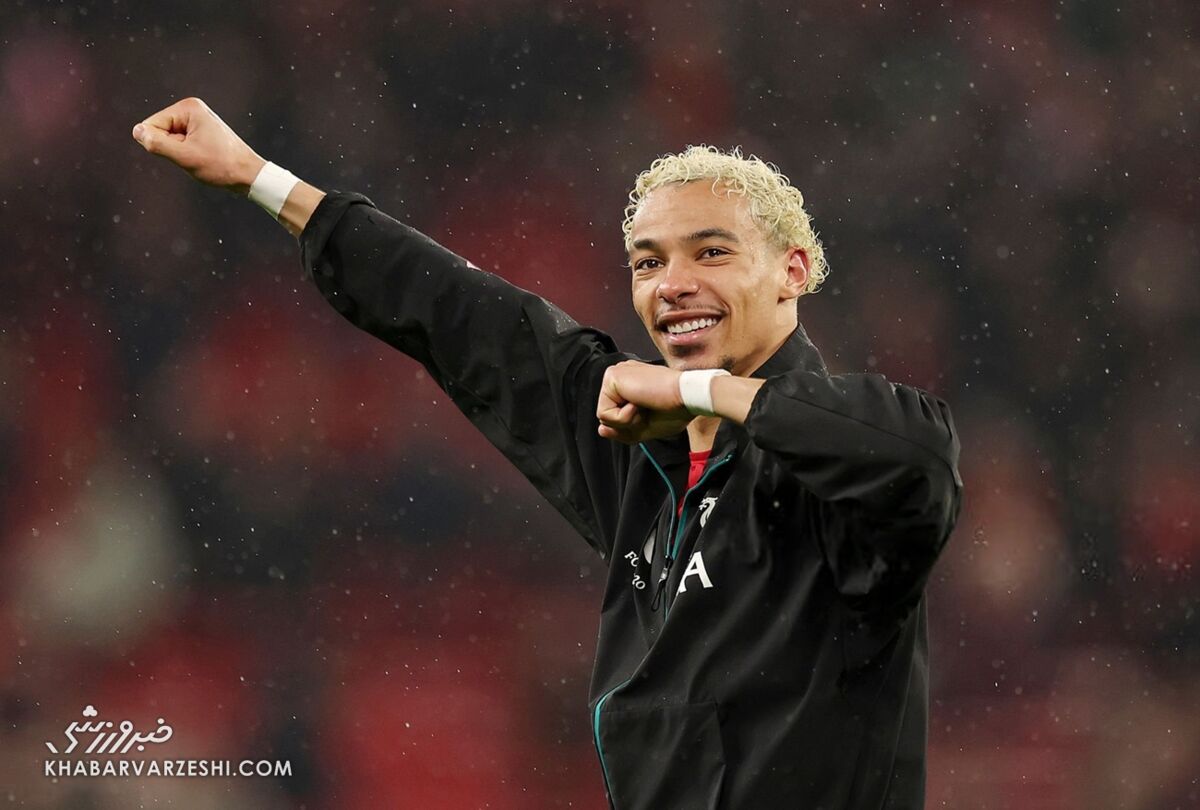 ستاره‌ای که به‌سرعت محبوب هواداران سرخ شد