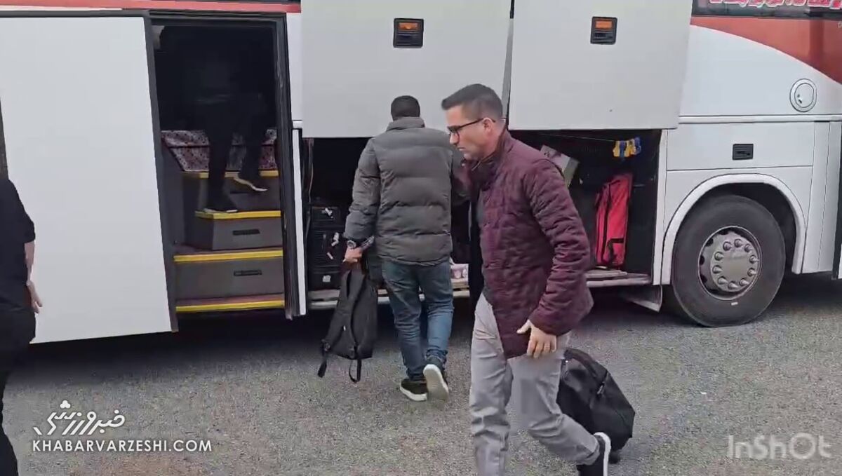 ویدیو| ورود کاروان پرسپولیس به ورزشگاه سیروس قایقران