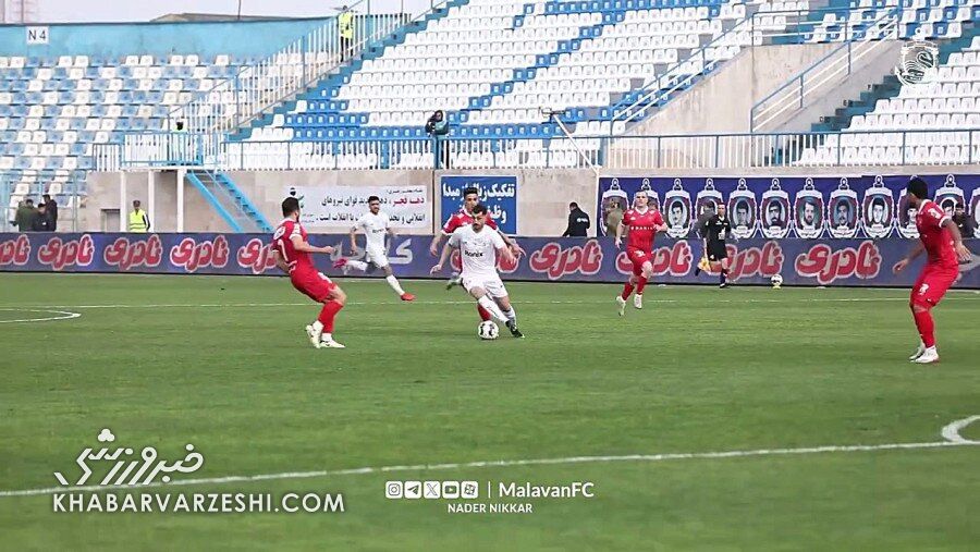 ویدیو| لحظه پنالتی دادن سروش و گل ملوان از زاویه جدید