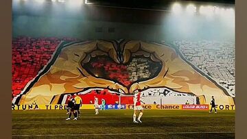 ویدیو| تیفوی رمانتیک هواداران به مناسبت روز عشق