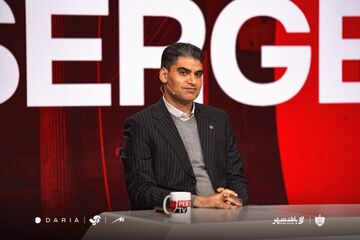 کسر حقوق و قرارداد پرسپولیسی‌ها/ تصمیم قاطع باشگاه با ماموریت ویژه برای خلیلی و پیروانی