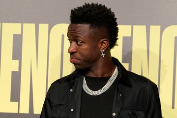 از پلی‌استیشن تا میدان مسابقه؛ وینیسیوس: حسرت بازی با کریستیانو رونالدو را دارم/ آنچلوتی مثل پدربزرگم است