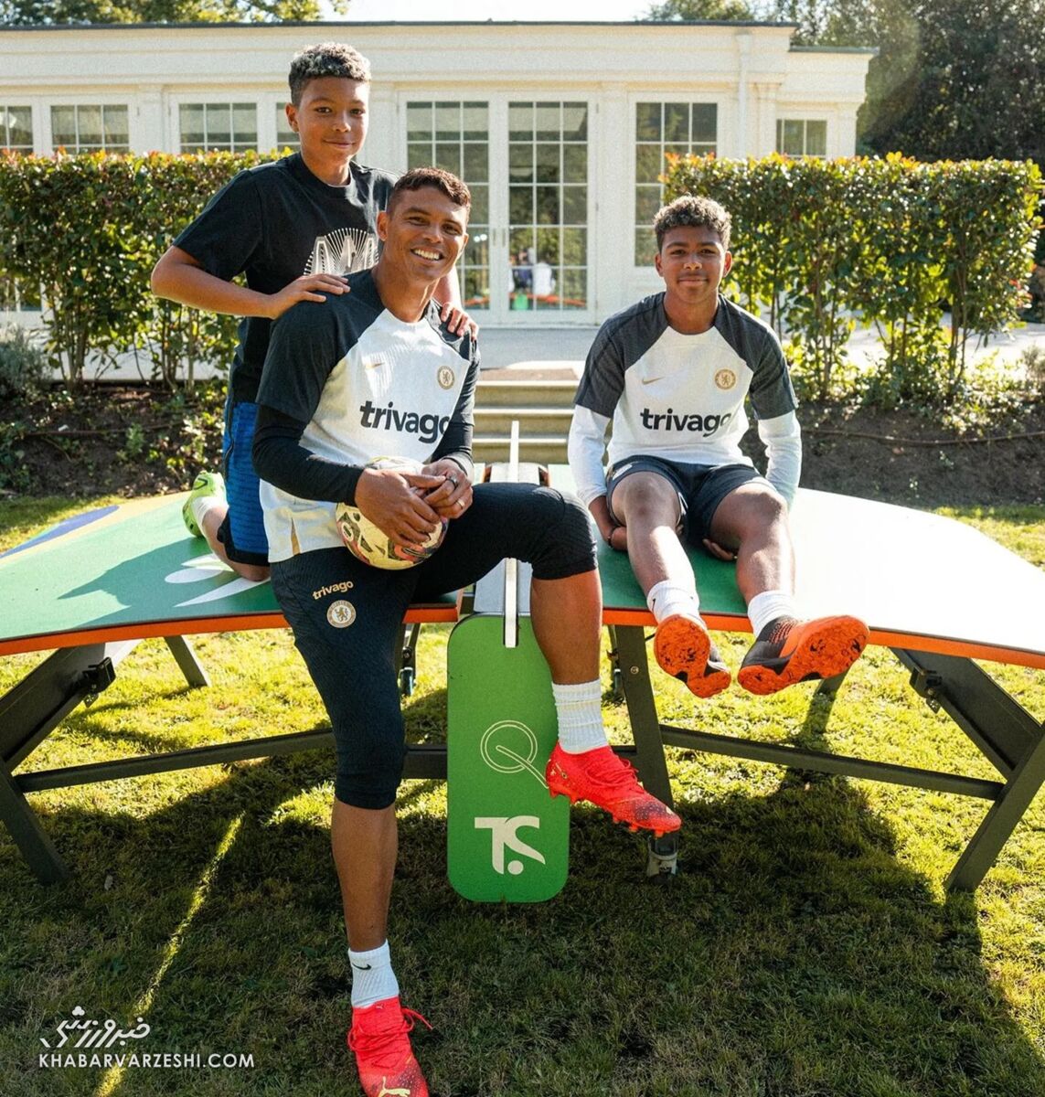 تیاگو سیلوا و دو پسرش