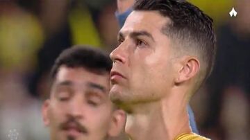 ویدیو| رونالدو لباس عربی سنتی پوشید و مقابل هواداران رقصید!