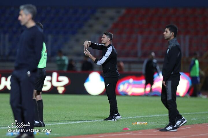 غفوری: ۱۵ میلیارد تومان ضرر کردم و خط تلفنم مسدود است/ آدم‌هایی به من می‌گویند که بی‌شرف شدم اما...