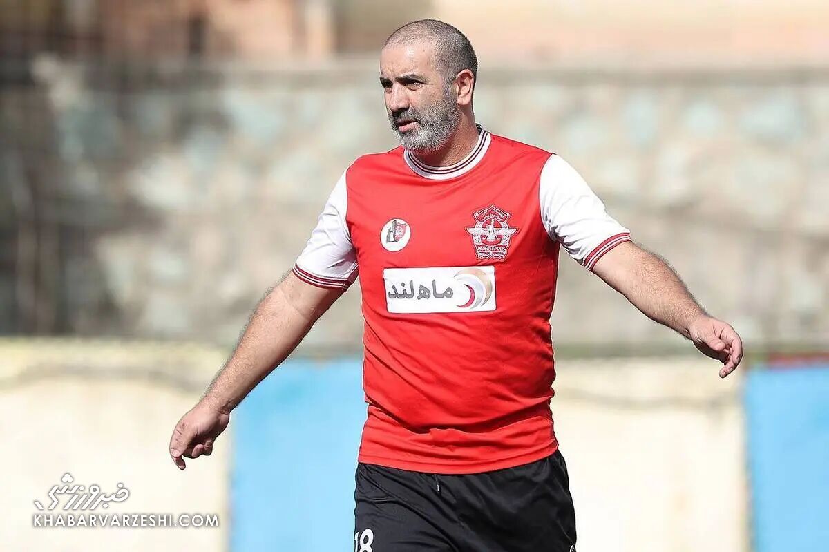 پیشنهاد جنجالی بهروز رهبری‌فر برای مهاجم پرسپولیس