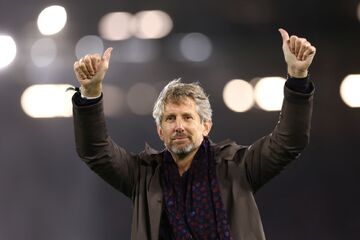 چرا به منچستریونایتد برنگشتم؟ می‌خواهم جای دیگری به ورزش کمک کنم