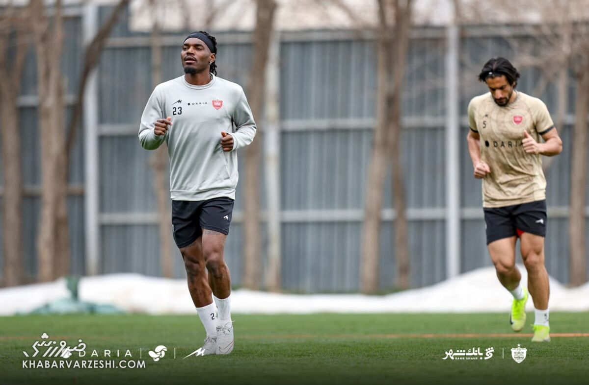 ویدیو| آخرین تمرین پرسپولیس قبل از دیدار با ذوب آهن