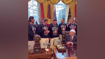 ویدیو| شوخی ترامپ با قهرمانان هاکی آمریکا در کاخ سفید