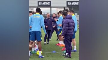 ویدیو| بارسلونایی‌ها برای فلیک تونل وحشت تشکیل دادند