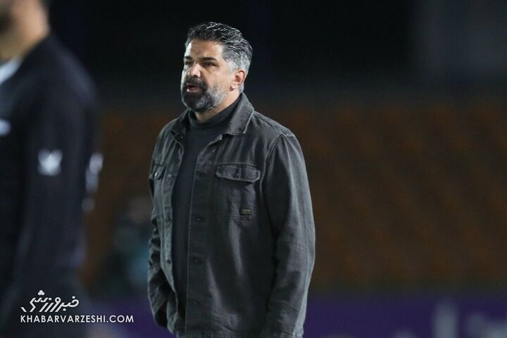 پیروز قربانی؛ استقلال - فجرسپاسی