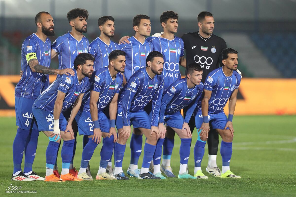 عکس تیمی استقلال مقابل فجرسپاسی