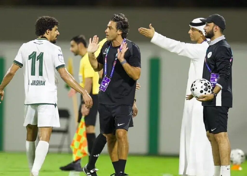 فرهاد مجیدی قهرمانی آسیا را به رخ کشید!