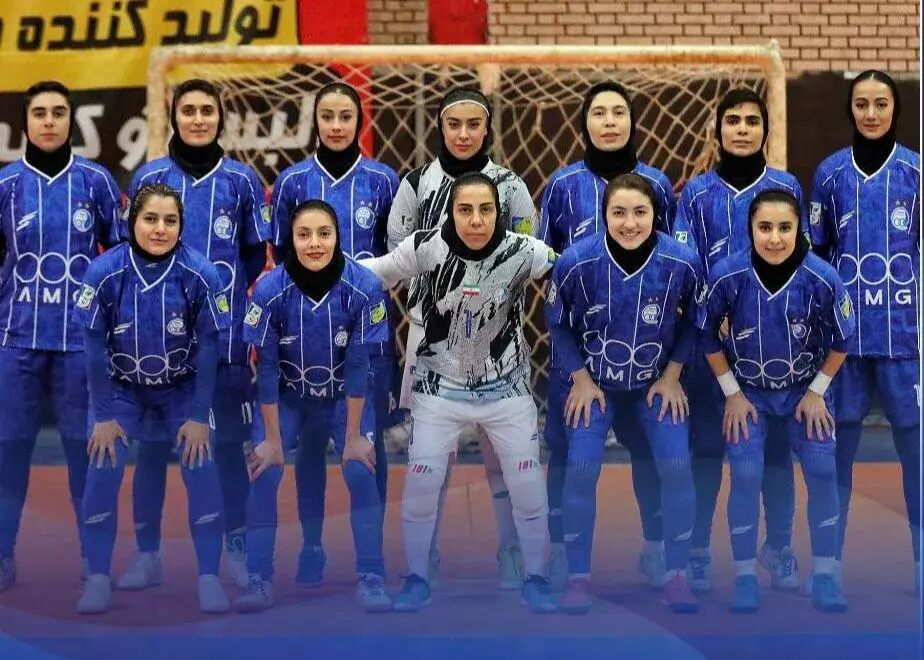 استقلال رسماً قهرمان لیگ برتر شد/ حکم کمیته انضباطی به اختلاف امتیاز آبیها در صدر استقلال رسماً قهرمان لیگ برتر شد/ حکم کمیته انضباطی به اختلاف امتیاز آبیها در صدر