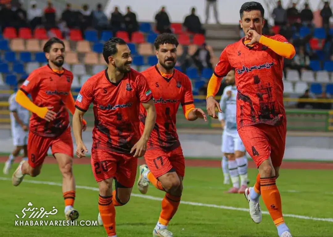 مس شهر بابک