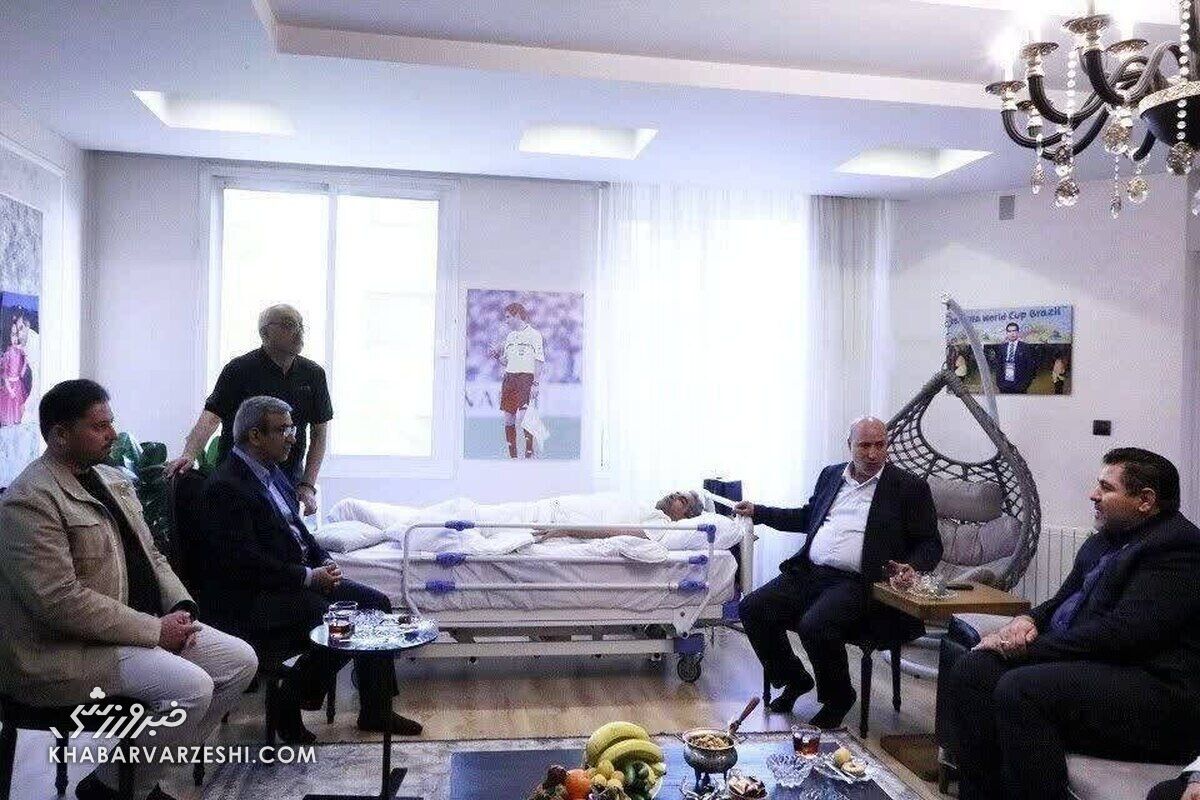 عیادت رئیس فدراسیون از داور بین المللی عیادت رئیس فدراسیون از داور بین المللی