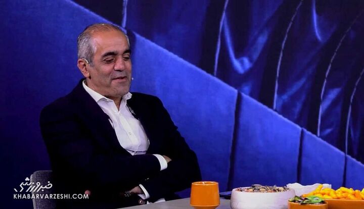 قرارداد ۵۰میلیونی بسته بودیم، علی‌آقا پروین گفت پول را برگردانید و بیاید پرسپولیس؛ ۱۴میلیون به ما داد! +ویدیو