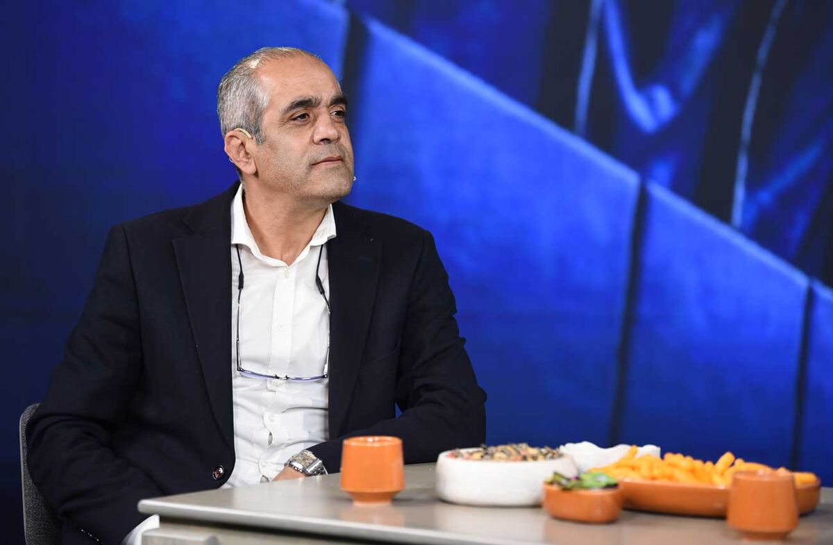 مهاجم سابق پرسپولیس مهمان باشگاه استقلال شد/ پای ۲ میلیارد تومان پول نقد وسط است