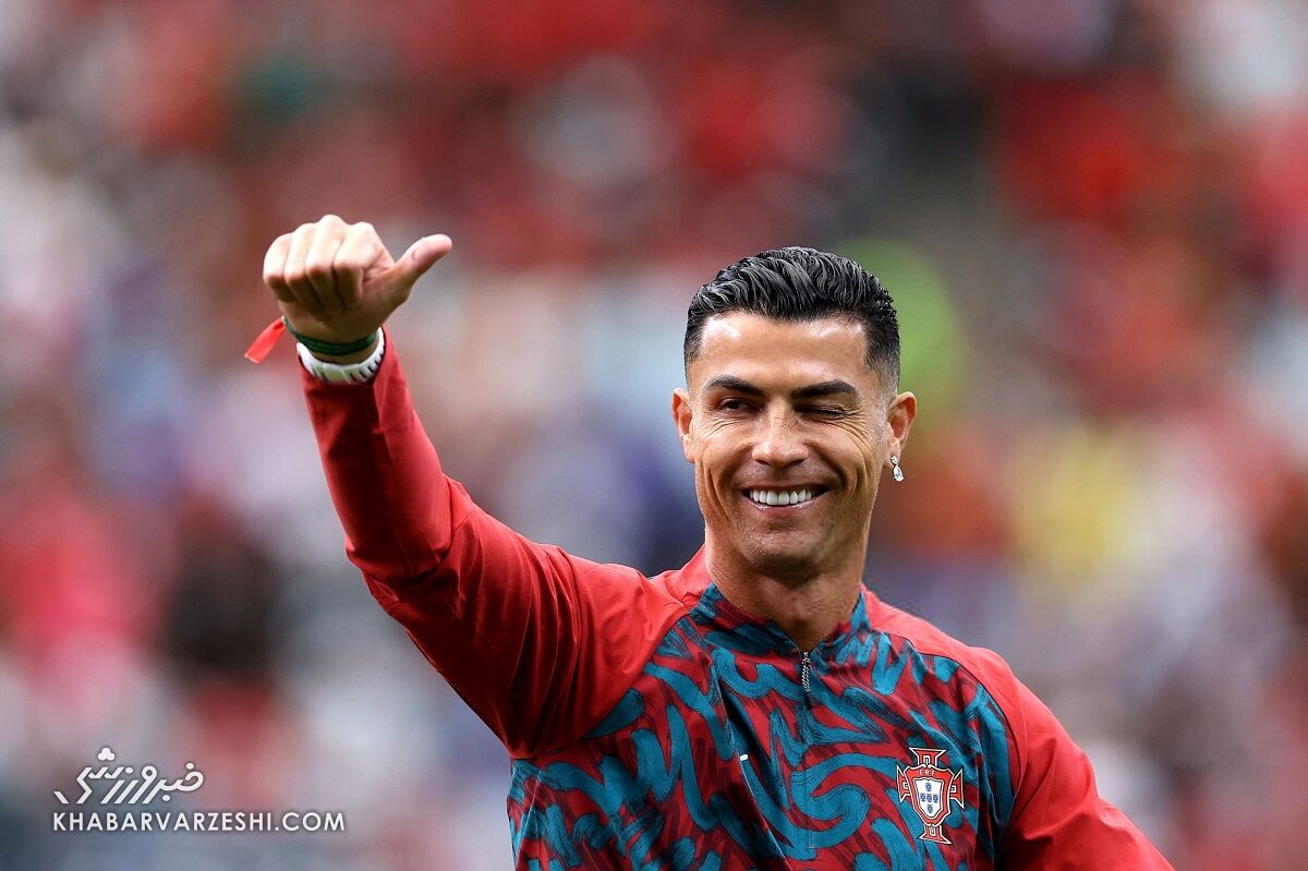 کریستیانو رونالدو مسنترین بازیکن تاریخ جام جهانی شد/ تصاویری از شروع تاریخسازی CR7 در آمریکا کریستیانو رونالدو مسنترین بازیکن تاریخ جام جهانی شد/ تصاویری از شروع تاریخسازی CR7 در آمریکا
