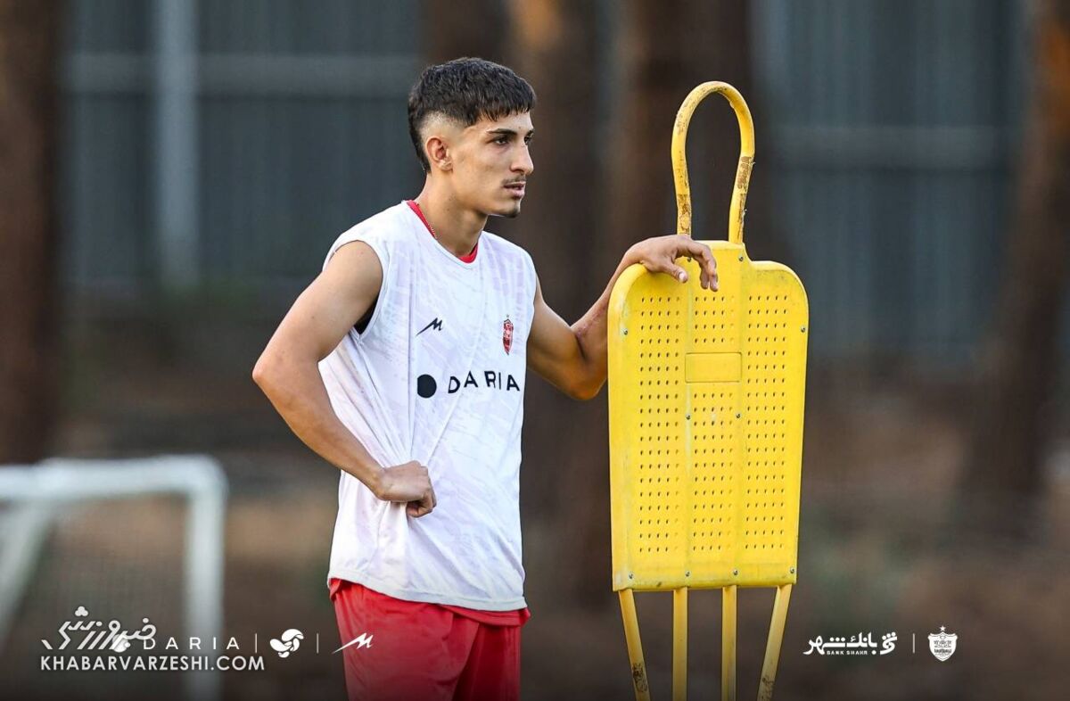 کریم باقری با ستارههای تیم ملی به پرسپولیس برگشت +تصاویر