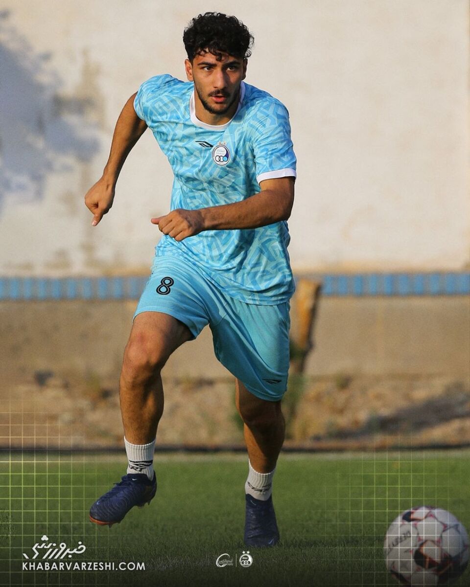 رزاقی نیا