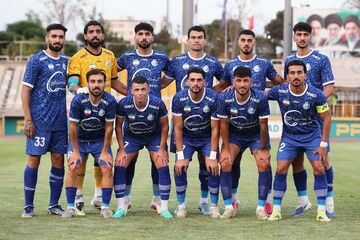 استارت تلخ هافبک استقلال