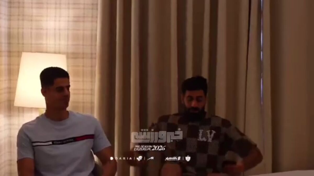 ویدیو| شکستن صندلی کنعانی زادگان حین مصاحبه سوژه شد