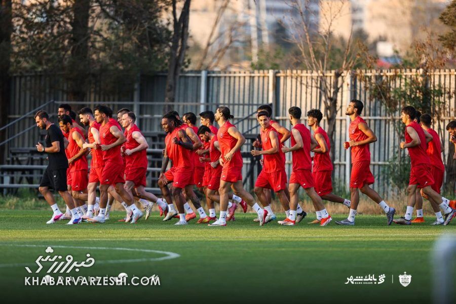 پروژه جوانگرایی پرسپولیس کلید خورد؛ حالا ستارههای آکادمی کنار بزرگسالان تمرین میکنند