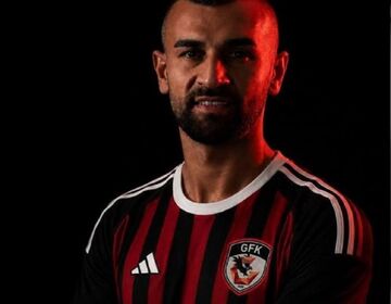 مهاجم سابق پرسپولیس در سوپرلیگ ترکیه ماندگار شد