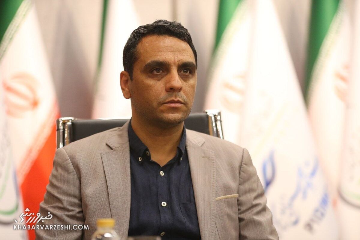 واکنش تند استقلال به پیشنهاد تراکتور و سپاهان: کجای دنیا چنین قانونی وجود دارد؟!