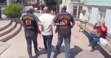 ویدیو| بازداشت خبرنگار به دلیل انتشار خبر نقل و انتقالاتی فوتبال!